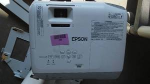 lot 582 image: Epson Projector Model 99W
