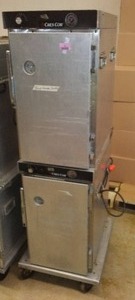 lot 338 image: Cres-cor Food Warmers  2 on stacked Roller Cart.