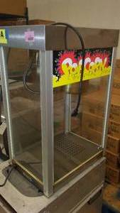 lot 341 image: Star Mfg. Popcorn Popper