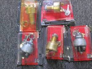 5 keyed starter switches...