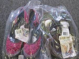 2 pairs of muk luk sports womens sh...
