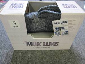 muk luks mens slipper small 8-9...