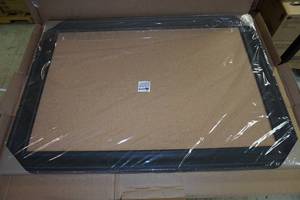 lot 1 image: Picture Frame Cork Board