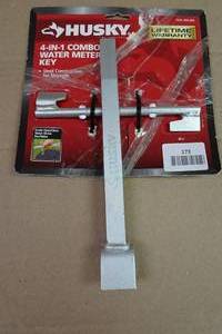 lot 173 image: Husky 4-In-1 Combo Water Meter Key