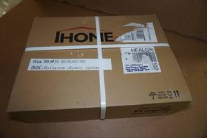 lot 19 image: Ihome Hand Shower and Shower Head -Matte Black