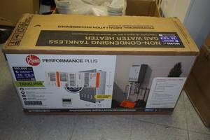 lot 33 image: Rheem Outdoor Tankless Gas Water Heater, Up To 7 GallonsMinute