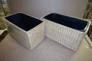 lot 133 image: Composite Woven Basket Planter - 2 Pack