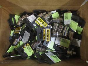 Box (11 x 7 x 5) of BRAND NEW SOCKETS (See Photos)