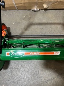 Scotts 20 in. Manual Walk Behind Reel Mower customer return see pictures