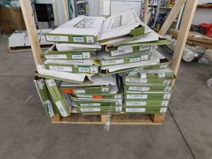 lot 33 image: (25) Assorted Cap A Tread 47 in. Length x 12-18 in. W x 1-1116 in. T Vinyl Overlay for Stairs 1 in. T
