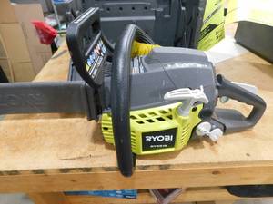 lot 85 image: RYOBI 18 in. 38cc 2-Cycle Gas Chainsaw with Heavy Duty Case