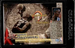 lot 116 image: 1995 Skybox Kevin Garnett Rookie #233