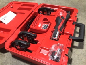 M12 12-Volt Lithium-Ion Force Logic Cordless Press Tool (Tool Only- No Jaws) by Milwaukee Customer Returns See Terms on Auction