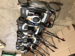 Lot of Assorted Push Lawn Mowers Customer Returns See Terms on Auction