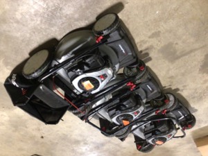 Lot of Assorted Push Lawn Mowers Customer Returns See Terms on Auction