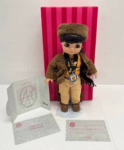Marie Osmond Autographed Pen Signed. Marie Osmond Disney 16 Doll Adora Beau Canoe Explorer #576 NIB