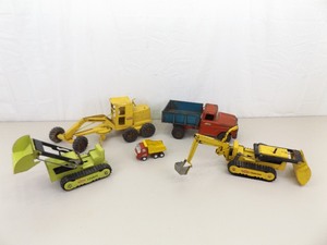 Lot of Vintage Tonka Trucks