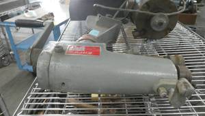 Sheet metal rolling head