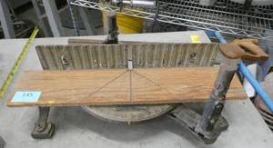 mitre saw