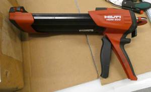 Hilti HDM500 with 4 new sets of refill cartridges
