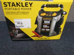 Stanley 500 Amp Jump Starter with C...