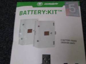 Snakebyte Battery Kit for Xbox One ...