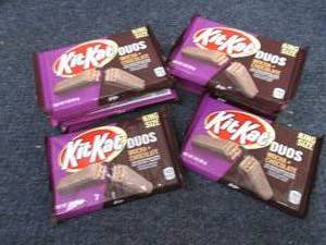 12- 3.0 oz KitKat Duos Mocha & Choc...