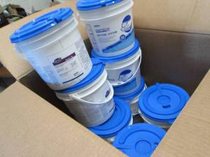 Box of 8 Bucket Canisters KimTech W...