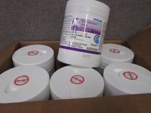 Case of 12-220 ct Canisters Ecolab ...