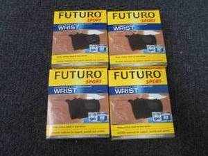 4- FUTURO Sport Wrist Support Adjus...