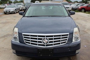 2009 Cadillac DTS - 2 Owners - 119,907 Miles -