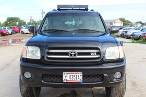 2001 Toyota Sequoia Limited 4x4 - VERY NICE