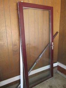 3680.5 storm door (no key)...