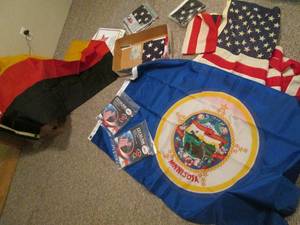 Lot with several flags, American an...