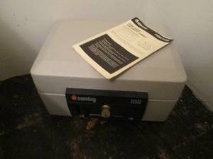 Sentry 1150 safe...