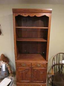 Lighted display cabinet with glass ...