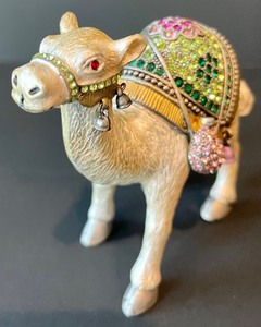 lot 13 image: Enameled and Bejeweled Camel Trinket Box