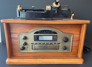 lot 24 image: Spirit of St. Louis Collectors Edition Radio Classic Home Phonograph with Remote