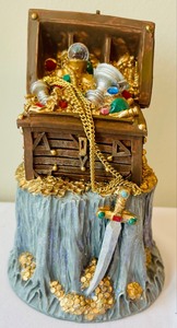 lot 30 image: 4 Spoontiques Figurines