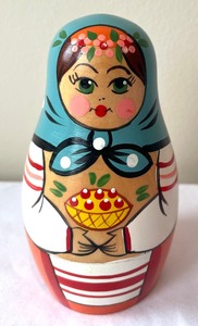 lot 86 image: Bright and Colorful Nesting Dolls