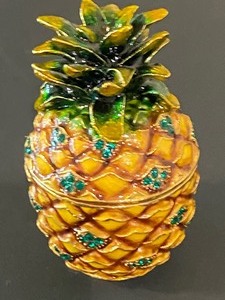 lot 188 image: Bejeweled Pineapple Figurine Trinket Box