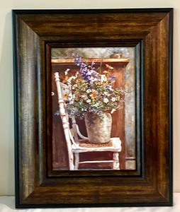 lot 177 image: Beautiful Framed Floral Print