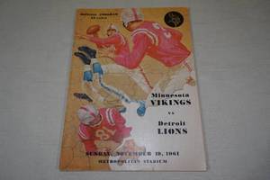 lot 8 image: Official Game Program - Vikings vs Lions - November 19, 1961