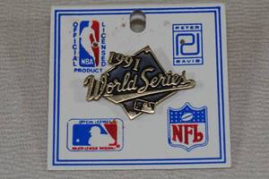 lot 22 image: 1991 World Series Trading Pin