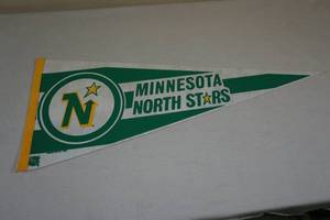 lot 35 image: Vintage Minnesota North Stars Pennant