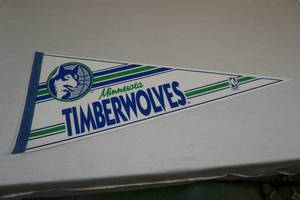 lot 36 image: Vintage Minnesota Timberwolves Pennant