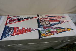 lot 41 image: Vintage Minnesota Twins Pennants - Champions, Winfield