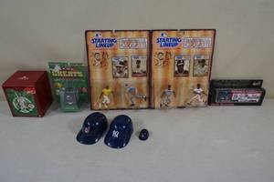 lot 61 image: Baseball Collectables - Starting Lineup, Ornament, Mini Helmets