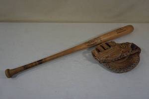 lot 65 image: Vintage Baseball Bat and Glove