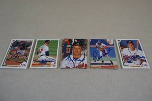 lot 208 image: In Person Auto Atlanta Braves Cards - Smoltz, Glavine, Maddux, Gant, Justice